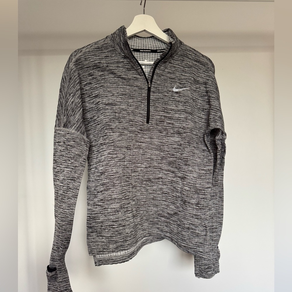 Heather Grey Nike Running dri-fit thermal outer layer - Picture 2 of 6